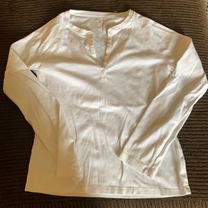 White long sleeve shirt with buttons